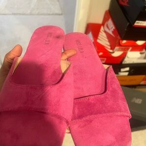 Miss Lola Fuchsia Suede Mules